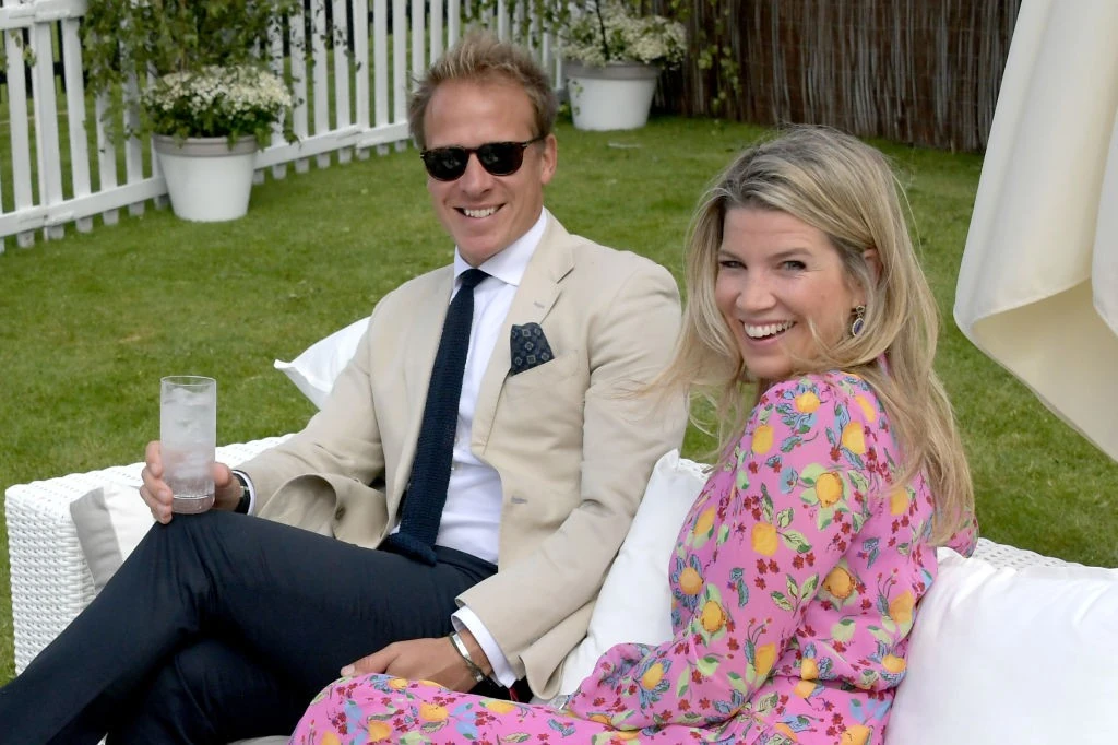 Natasha Archer és férje, Chris Jackson a The Cartier Queen's Cup Polo nevű lovaspóló-renezvény döntőjén 2019 júniusában Windsorban (Fotó: Getty Images)