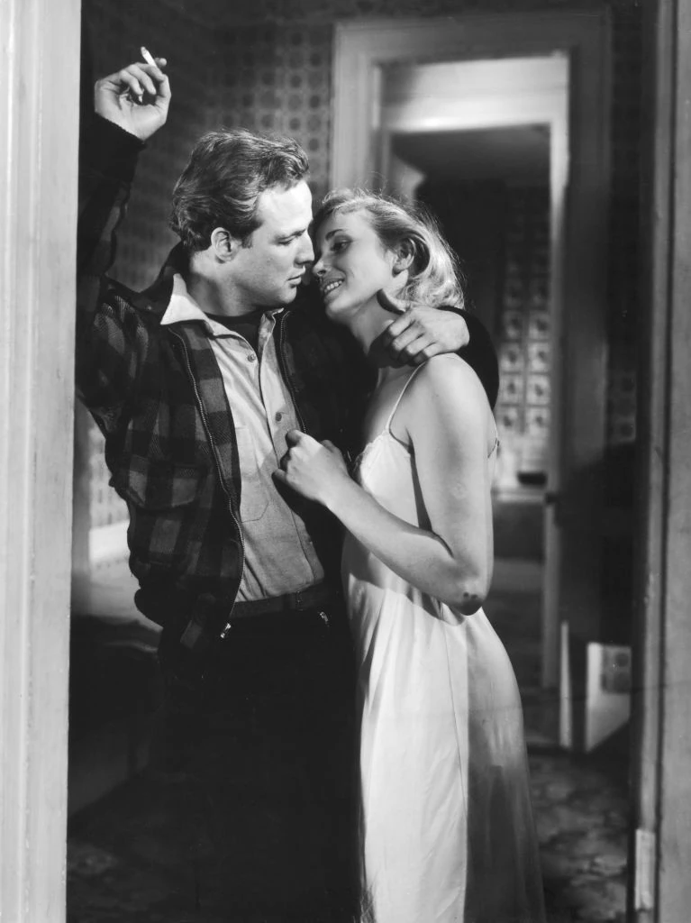 Eva Marie Saint Marlon Brandóval A rakparton című filmklasszikusban