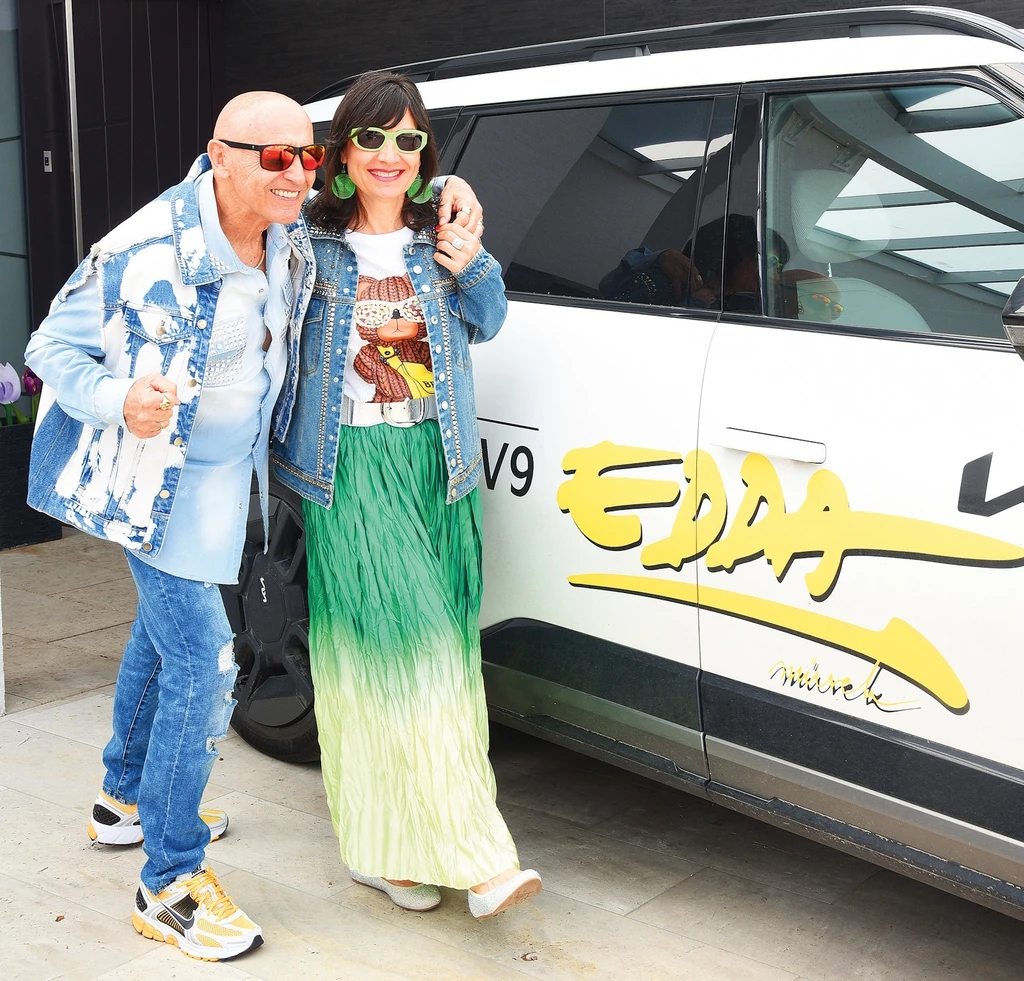 A zenész ma is gőzerővel menedzseli legendás zenekarát