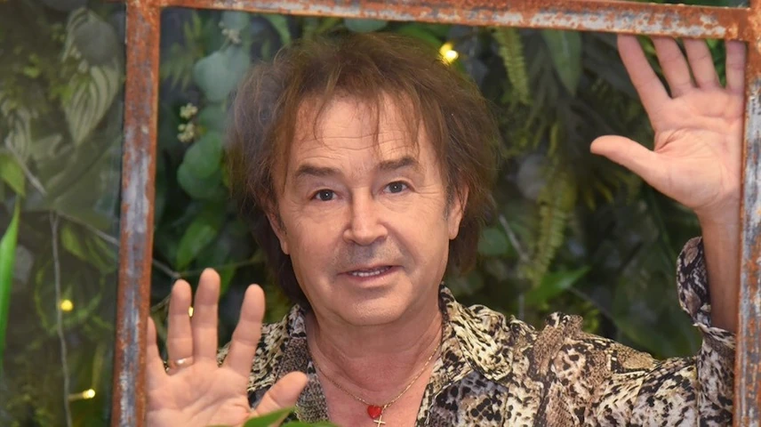 Szikora Robert