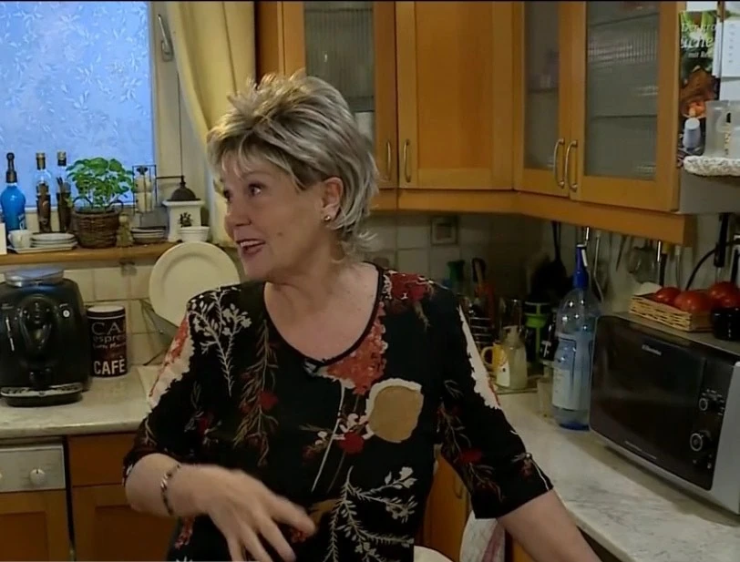 Sokaknak szemet szúrtak hosszú tincsei (Fotó: TV2)