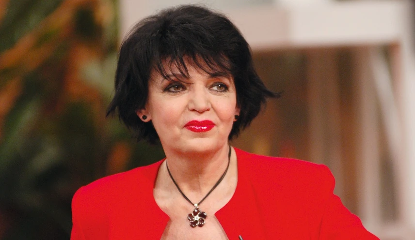 Mary Zsuzsi