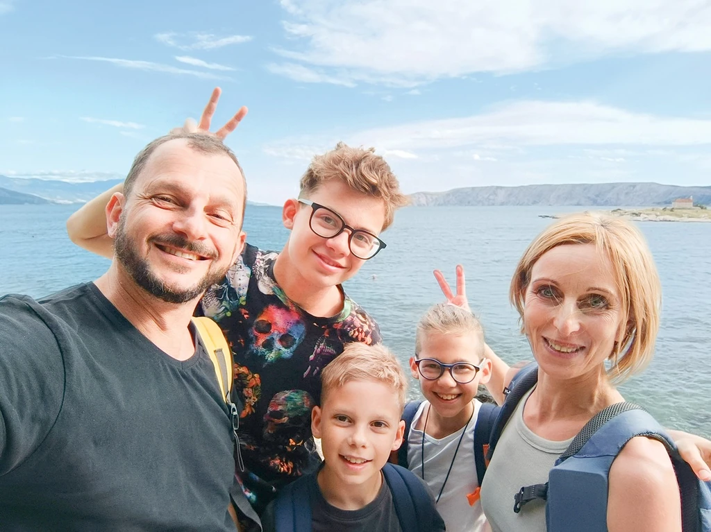 Három fiával és új kedvesével mozaikcsaládban él (Fotó: Archív)