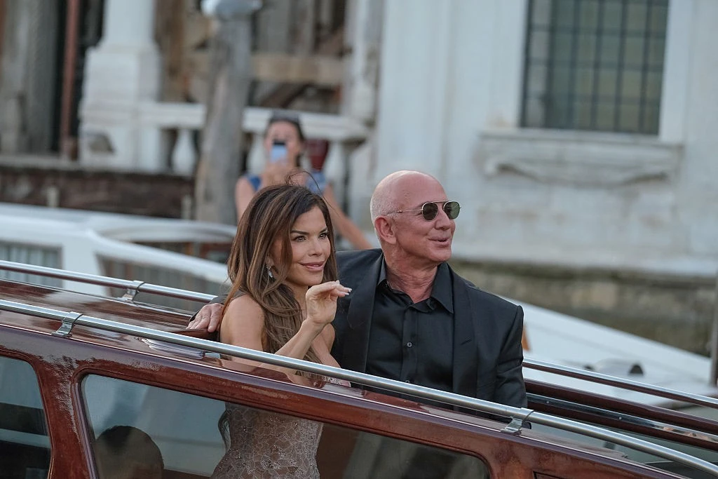 Lauren Sanchez és Jeff Bezos milliárdos, az Amazon alapítója