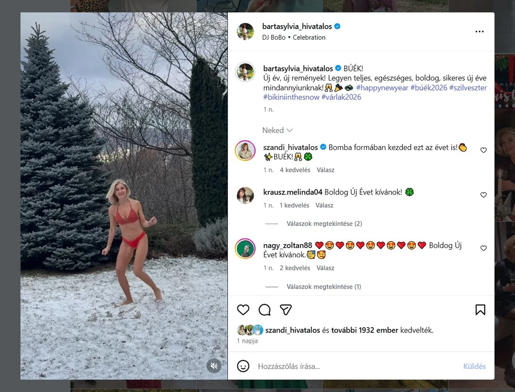 Barta Sylvia piros bikiniben örült a havazásnak. Fotó: Archív
