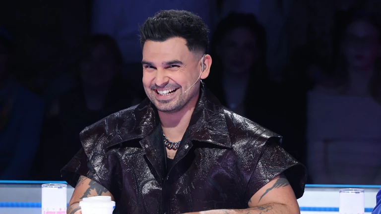 Romantikus? Horváth Tamás magára tetováltatta a feleségét – videó
