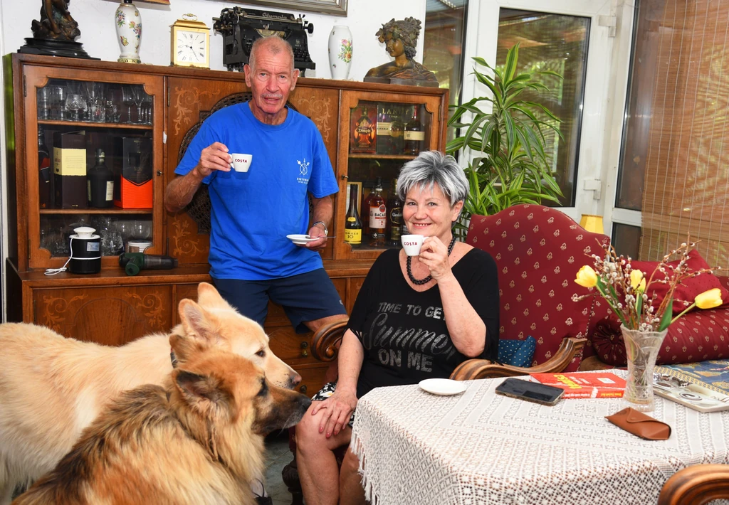 Éva és László rajongva szeretik a kutyáikat