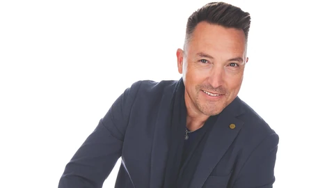 Kovács Ákos hamarosan visszatér a közönség elé