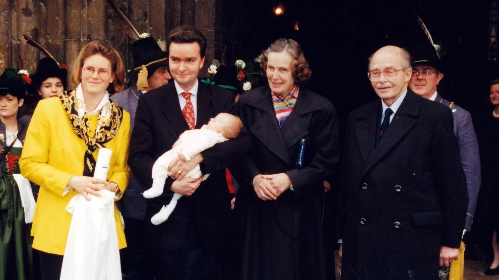 Balról jobbra: Eilika, György, karjában Ildikó főhercegnő, Regina és Ottó (Fotó: Archív)