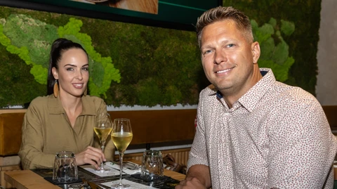 toth daniel marton timea