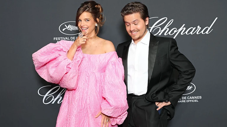 Palvin Barbara és Dylan Sprouse kislánya lesz a következő dollármilliomos