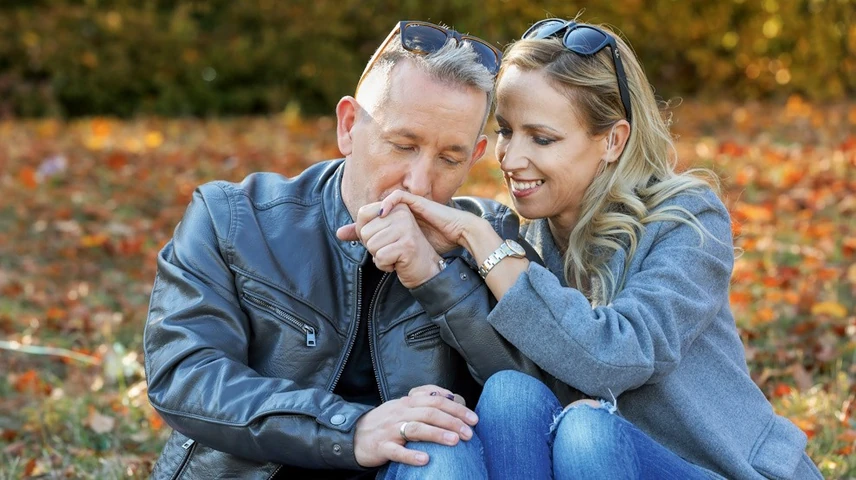 sarkozi akos felesege