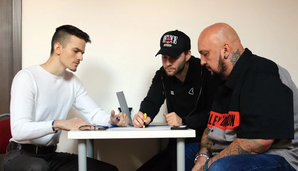 Rékasi Zsigmond őrző-védő cégének híre Szaúd-Arábiáig is eljutott