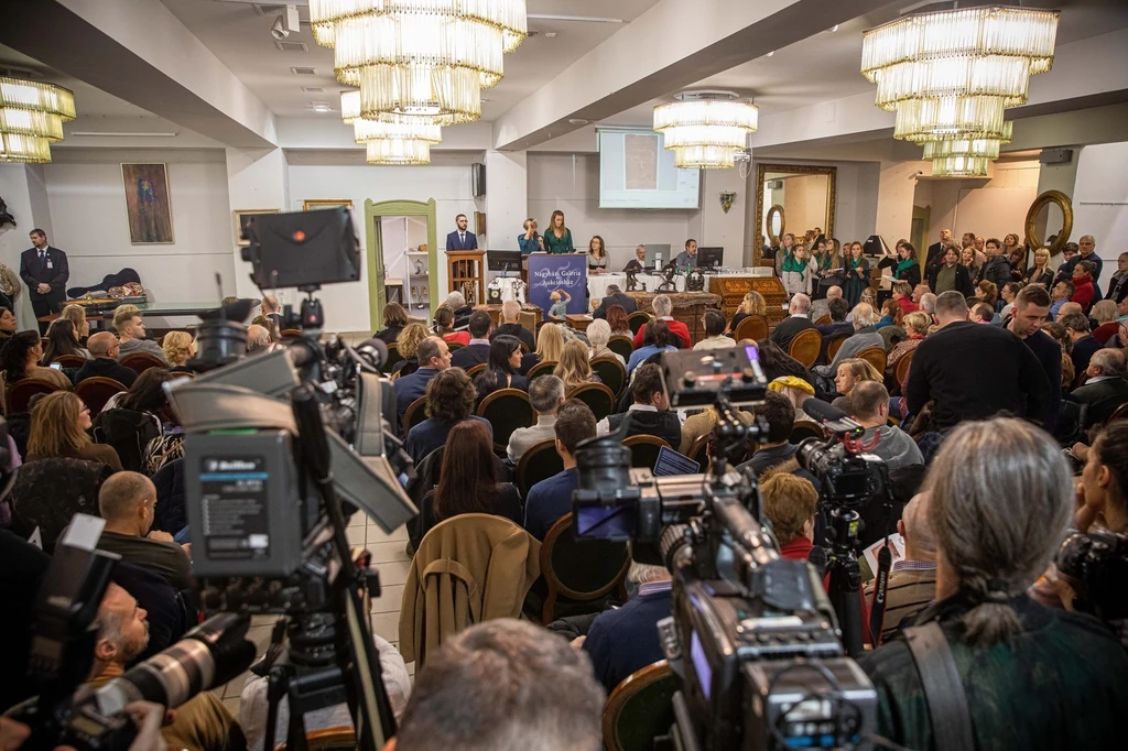 Hatalmas tömeg gyűlt össze Andy Vajna hagyatékának 2019-es aukcióján (Fotó: Birton Szabolcs/fotocentral.hu)