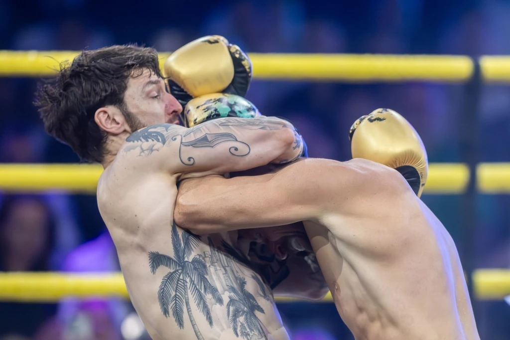 Shane Tusup és Torghelle Sándor rövid, de durva csatát vívott (Fotó: Trenka Attila/fotocentral.hu)