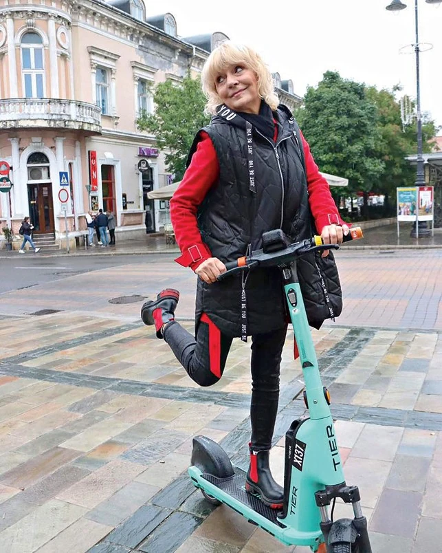 Újra felhőtlenül boldog