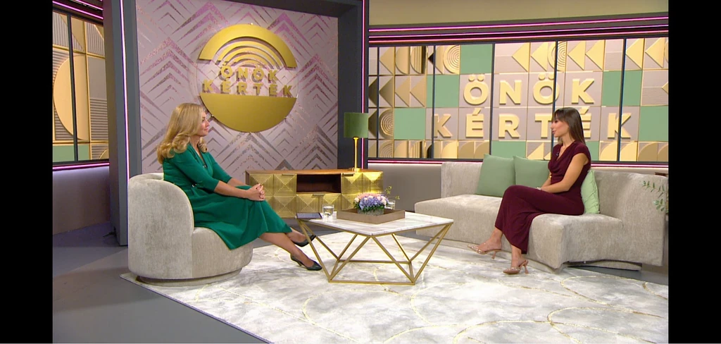 Az Önök kérték új műsorvezetője a mindennapjairól is mesélt Novodomszky Évának (Fotó: Duna)