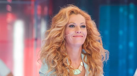 tolgyesikhellcynthia