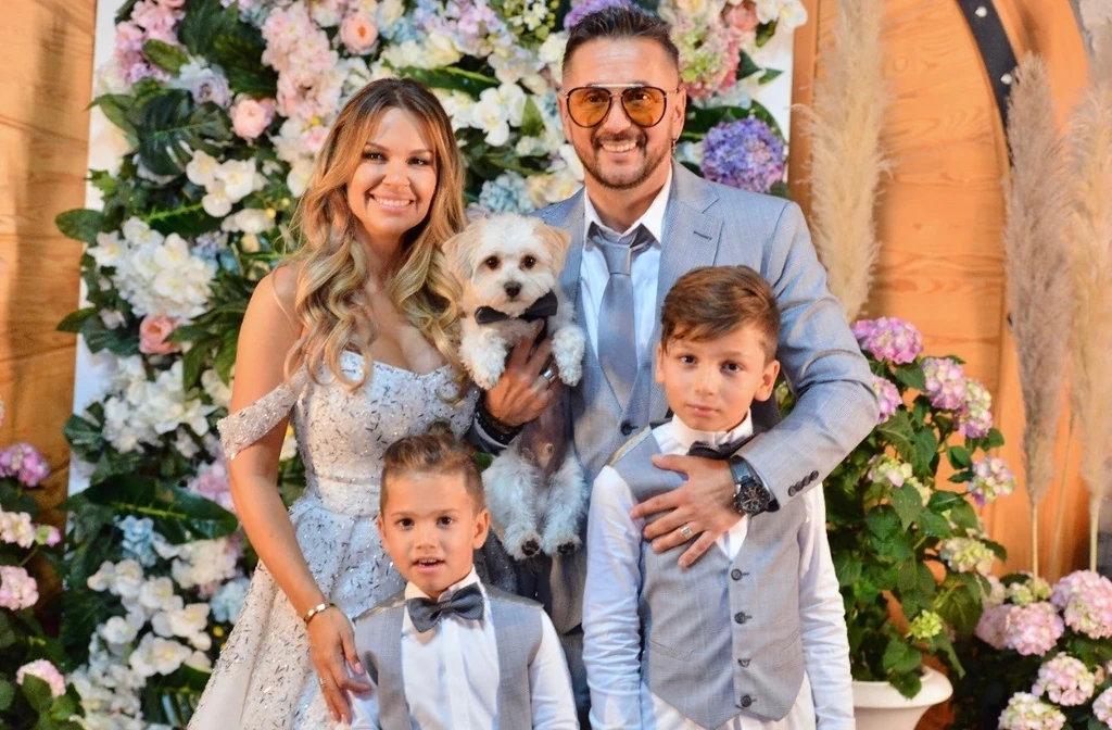 Majka, a felesége, Majoros Hajni és fiaik: Marián és Olivér