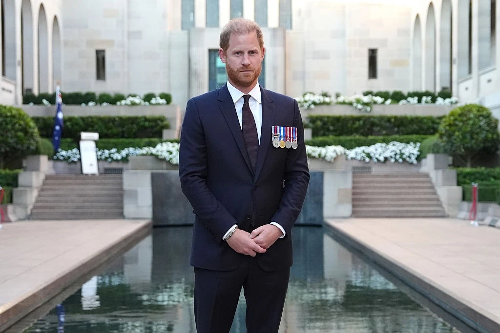 Harry herceg a nagy-britanniai letelepedése után sem térne vissa a királyi család tagjaként korábban betöltött feladatai ellátásához