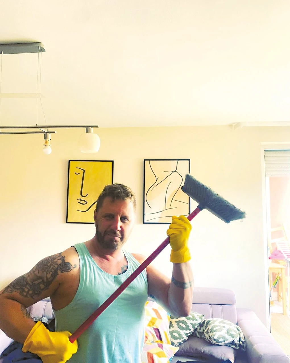 „Rendbe teszem magam, és az otthonomat is” (Fotó: Archív)