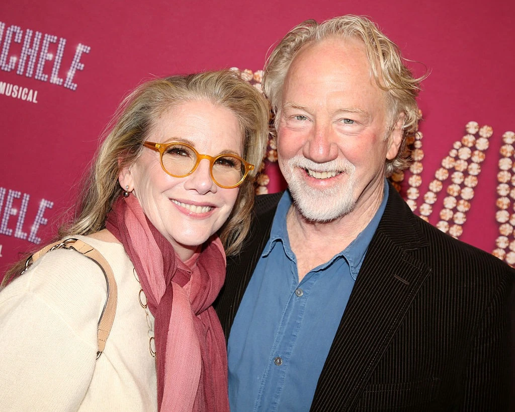 Melissa Gilbert 2025-ben a férjével, Timothy Busfielddel, aki ellen súlyos vádakkal indult eljárás