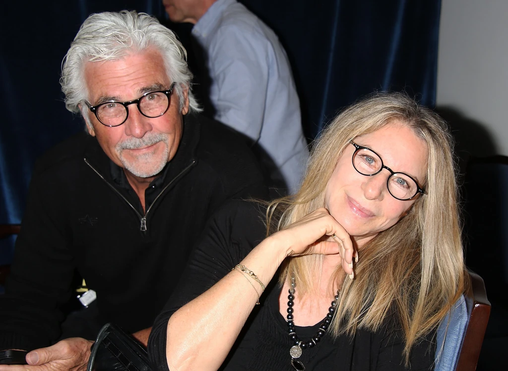 Lassan 24 éves él házasságban James Brolinnal (Fotó: Getty Images)