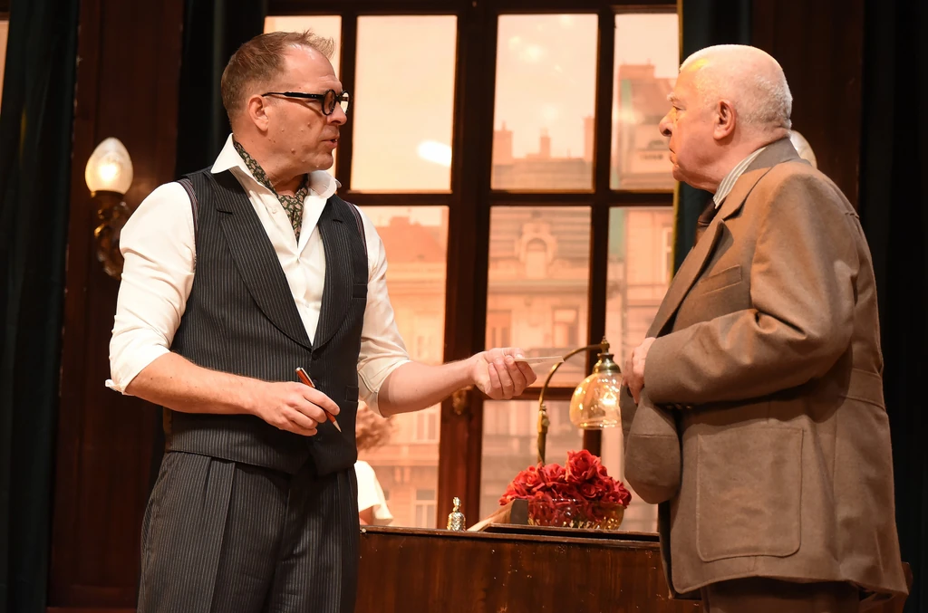 Schmied Zoltán és Papp János A testőr című darabban (Fotó: Olajos Piroska/fotocentral.hu)