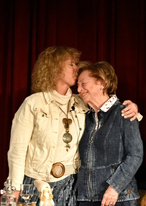 Vajek Jutka es lanya Andrea