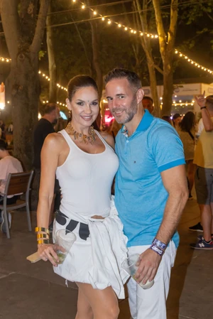 Proksa Szandra és férje