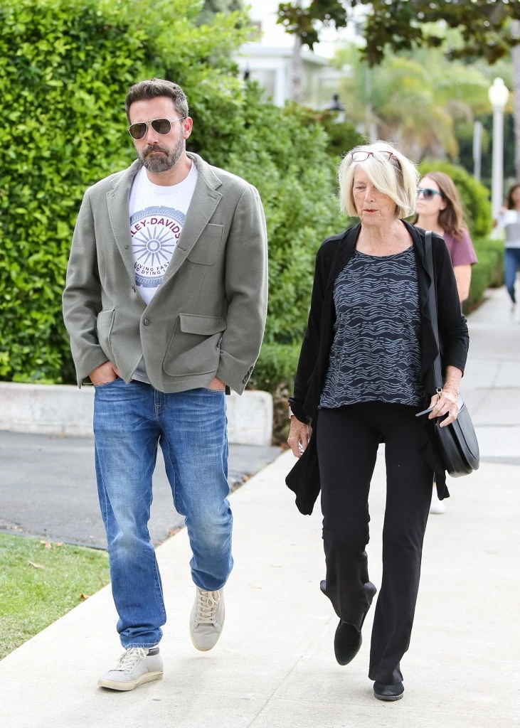 Ben Affleck az édesanyjával, Christine-nel 2019-ben