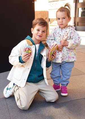 Gyulai Viki gyerekei, Samu és Mici