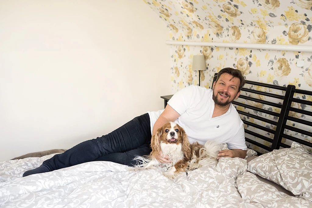 A kutyusa, Bóni neve a Csárdáskirálynőt idézi (Fotó: Schumy Csaba/fotocentral.hu)