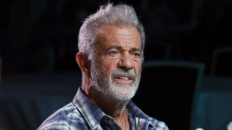 Váratlanul meghalt Mel Gibson titkos szerelme: a színész beleroppan a gyászba 