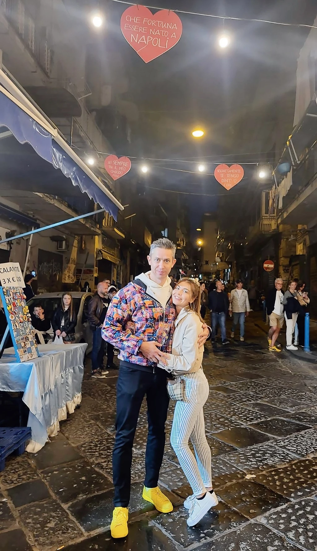 A nyaralásukon, Nápolyban már hárman voltak