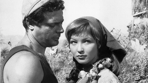 Marina Vlady egy korai filmszerepében Marcello Mastroiannival