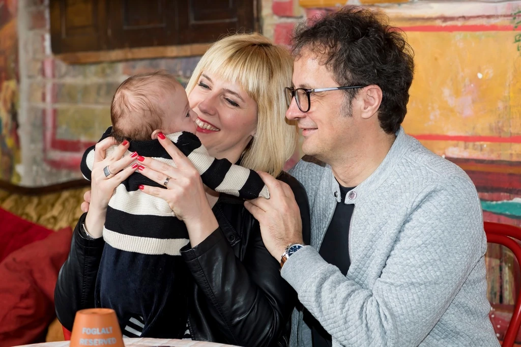 Krug Emília és családja egy 2020-as felvételen 