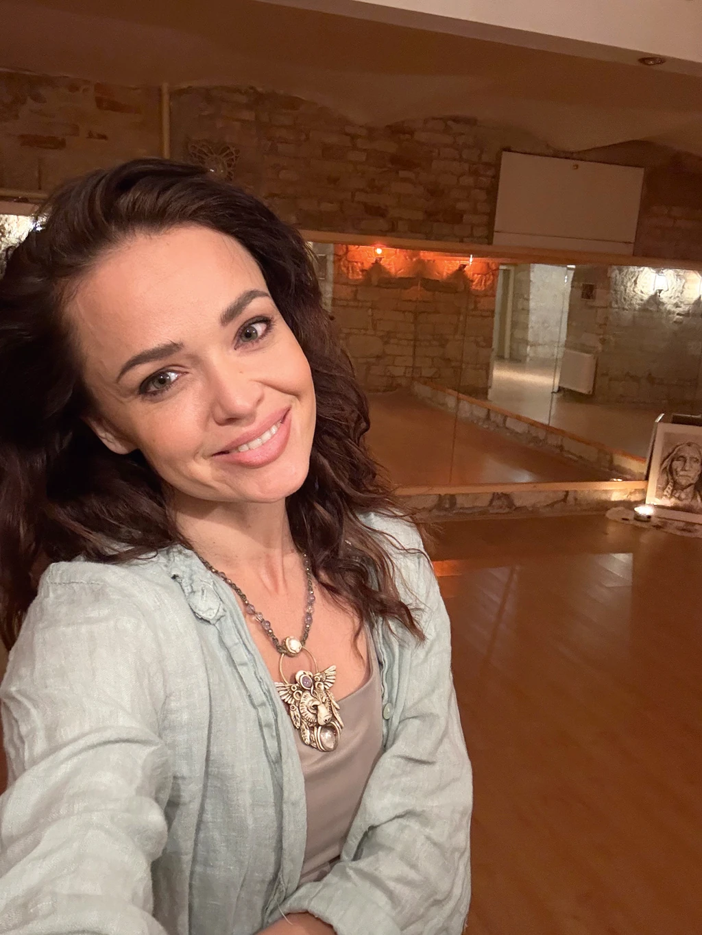 Dóri és a gyerekek a biztos háttér Freddie számára (Fotó: Archív)