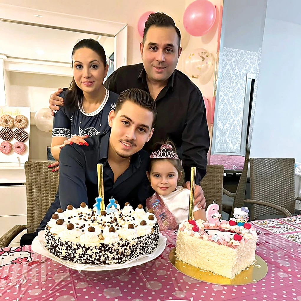 Gyerekeikkel, Rómeóval és Liliennel