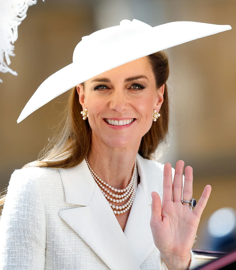 Őkirályi fensége utolsó nyilvános megjelenése június 16-án a Térdszalagrend lovagjainak istentiszteletén (Fotó: Getty Images)