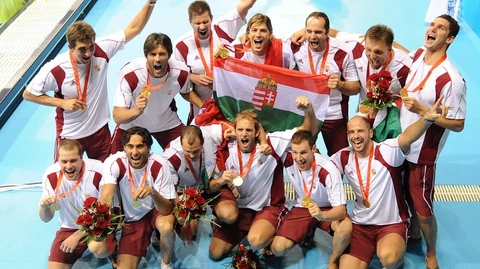 benedek tibor szecsi zoltan