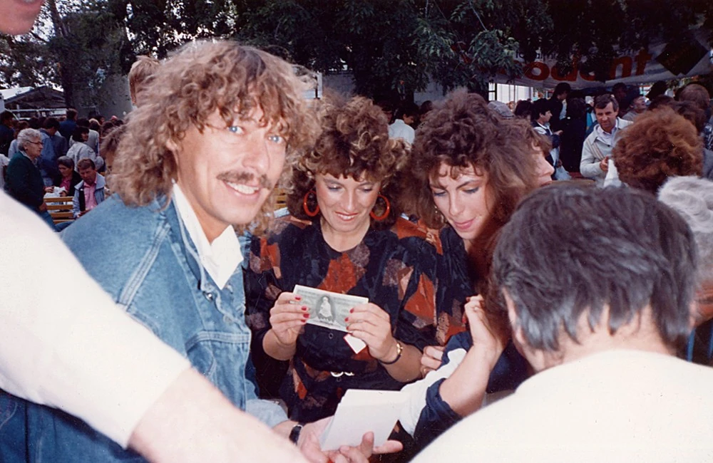 A Szóljon hangosan az ének legendás előadójaként (Fotó: Story-Best Magán/fotocentral.hu)