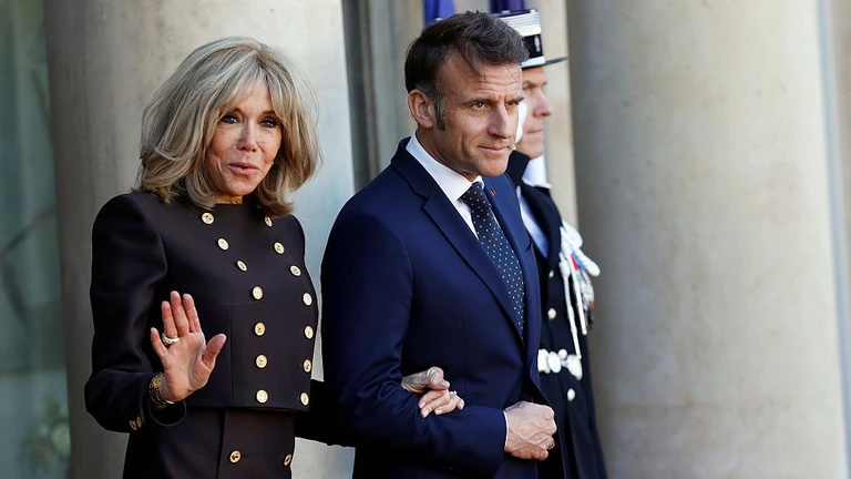 Ez a nő volt az oka, amiért Emmanuel Macronnak lekevert egy pofont a felesége?