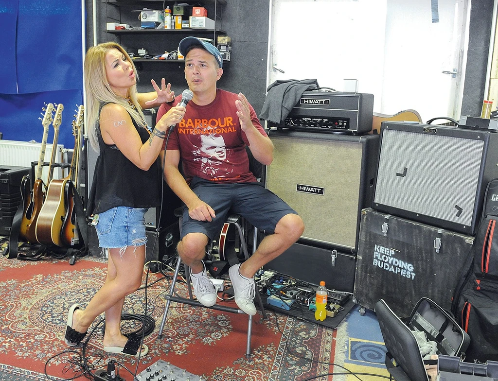 A Groovehouse számára fontos az élő kapcsolat a rajongóikkal (Fotó: Nagy Zoltán/fotocentral.hu)