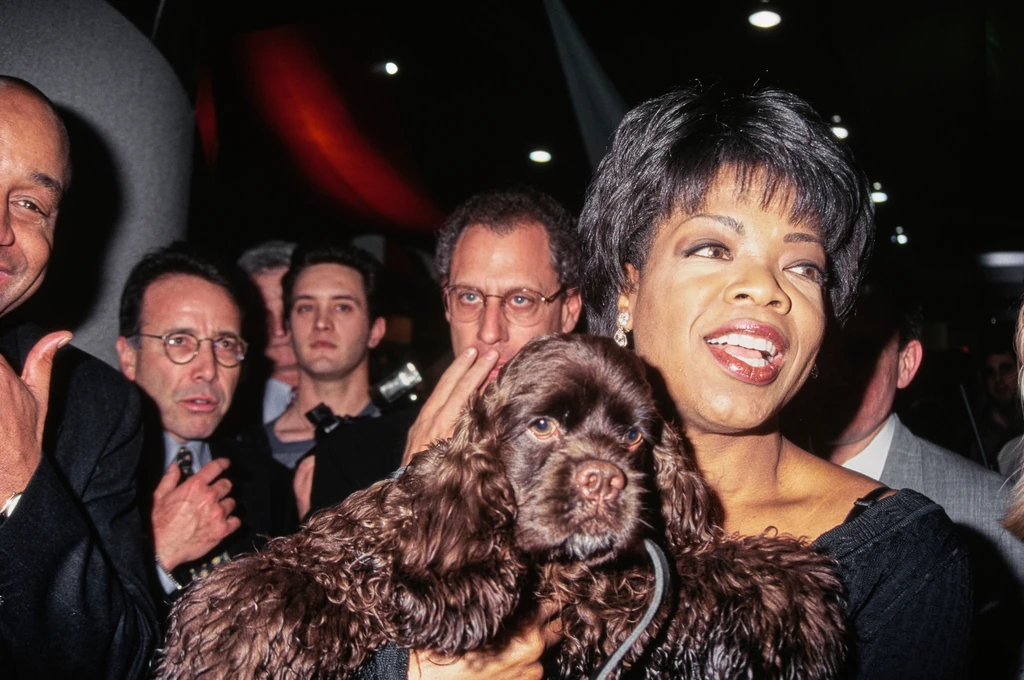 Oprah Winfrey 1995-ben: számára a kutyák gyerekkora óta lelki támaszt jelentenek, szeretetüket pedig dollármilliókkal hálálja meg