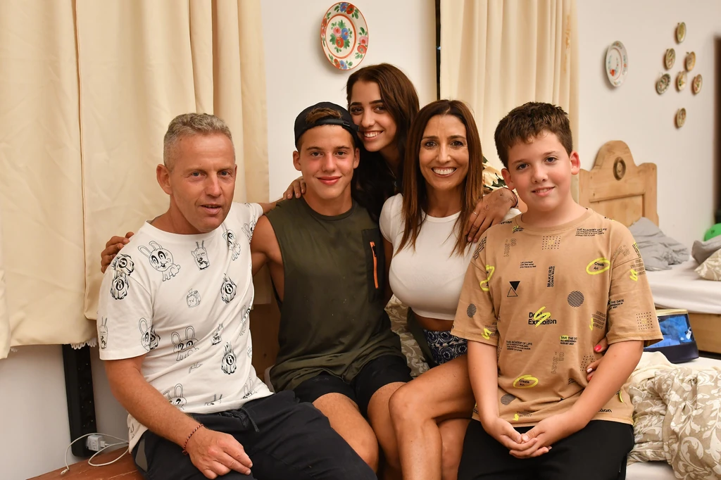 Rubint Réka a gyermekeit is látta a múltban