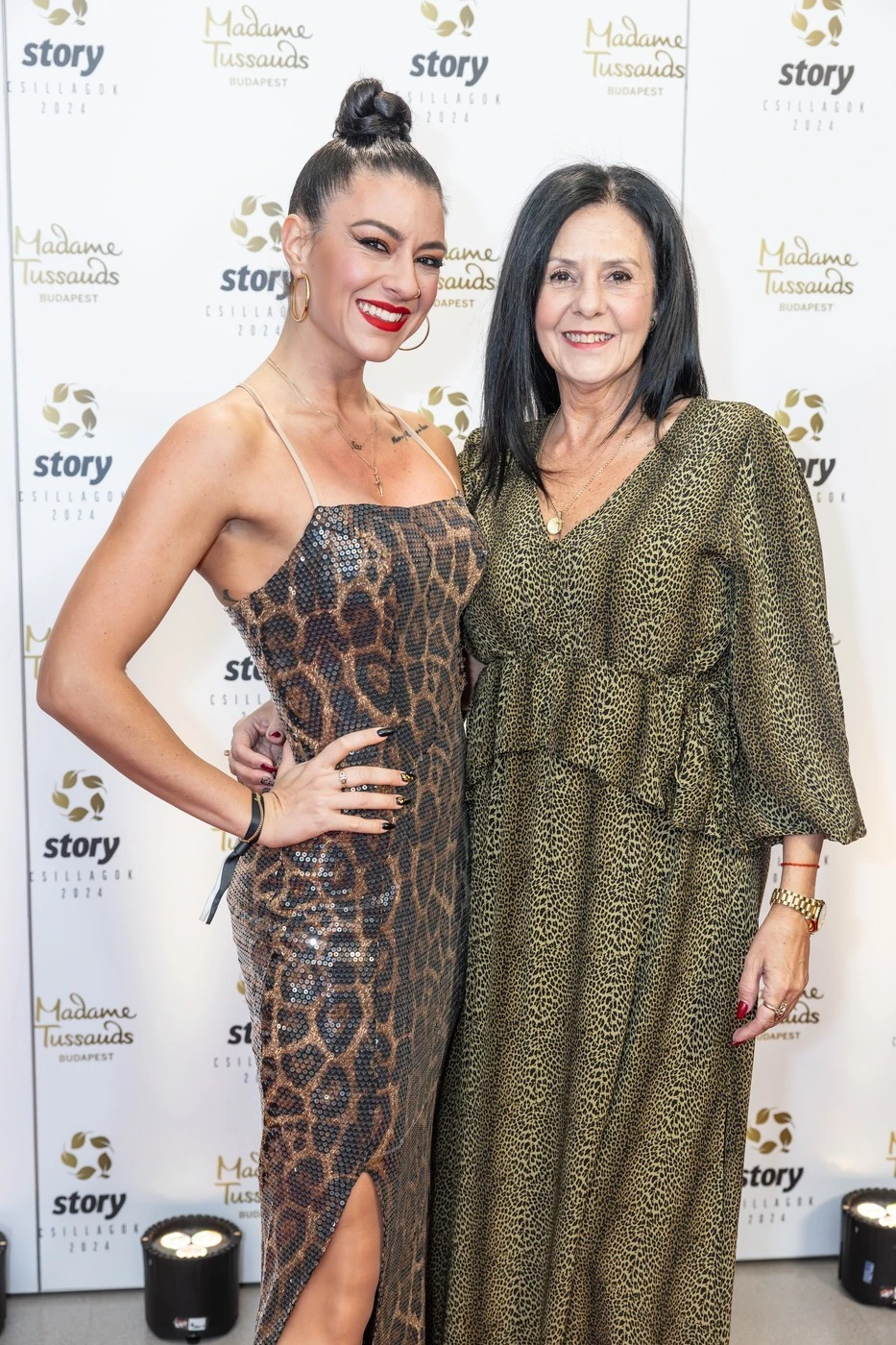 Stana Alexandra a Story Gálára is az édesanyjával érkezett (Fotó: Trenka Attila/fotocentral.hu)