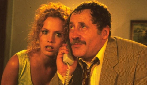 A miniszter félrelép