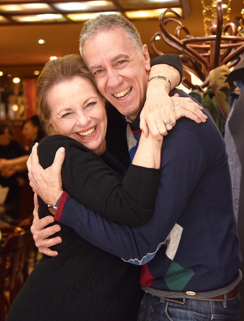 A szülinapos Sir Katit Csonka András is felköszöntötte