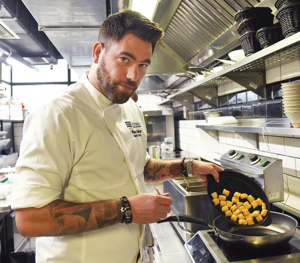 Krausz Gábor talán a kisváros gasztronómiai életéhez is csatlakozik (Fotó: Olajos Piroska/fotocentral.hu)